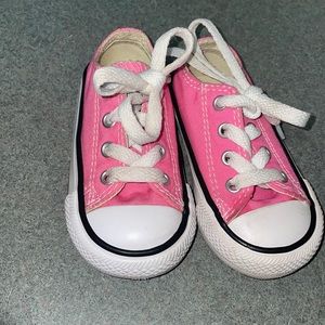 Pink converse